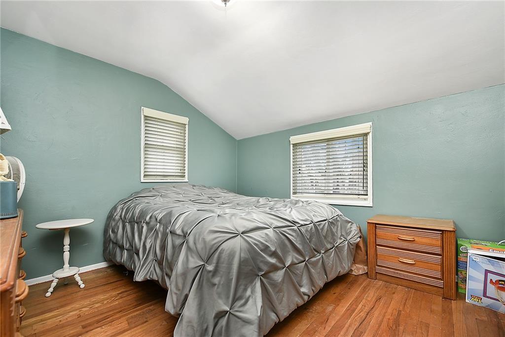 117 Parkedge Road Pittsburgh, PA 15220 - Photo 14 of 23 Gallery Image 14