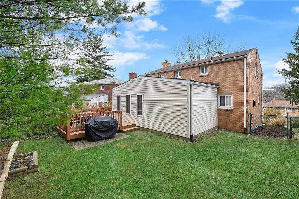 117 Parkedge Road Pittsburgh, PA 15220 - Photo 18 of 23 Gallery Image 18