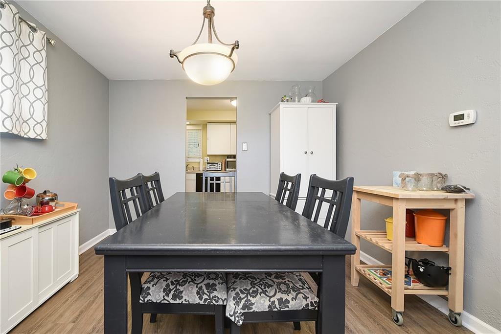 117 Parkedge Road Pittsburgh, PA 15220 - Photo 6 of 23 Gallery Image 6