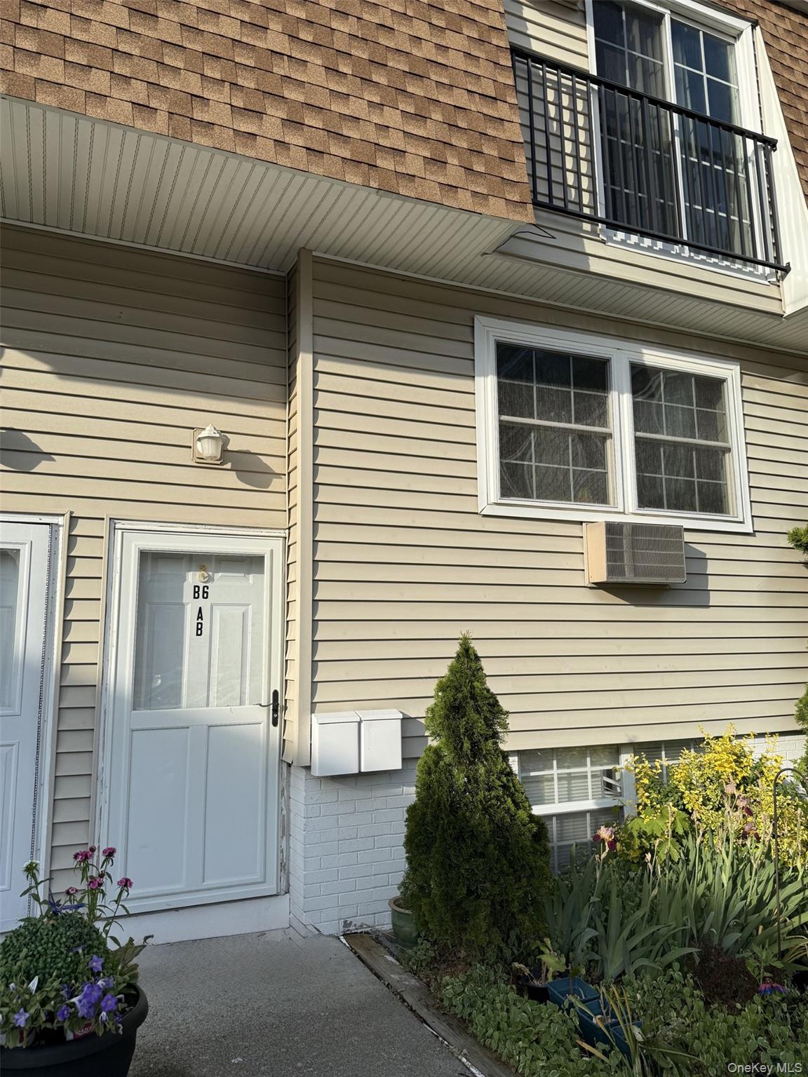 3 Forge Gate Drive, Unit B6A Cold Spring, NY 10516 - Photo 2 of 12 Entry to B6A
