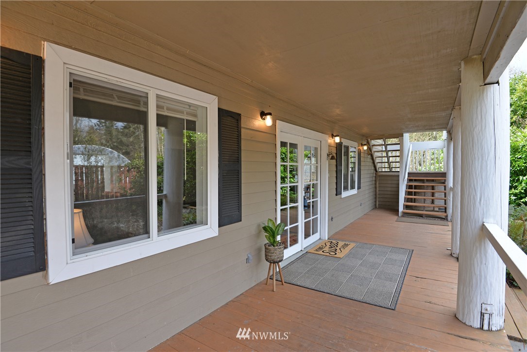 5383 Southeast Alpine Road Olalla, WA 98359 - Photo 7 of 37 Gallery Image 7