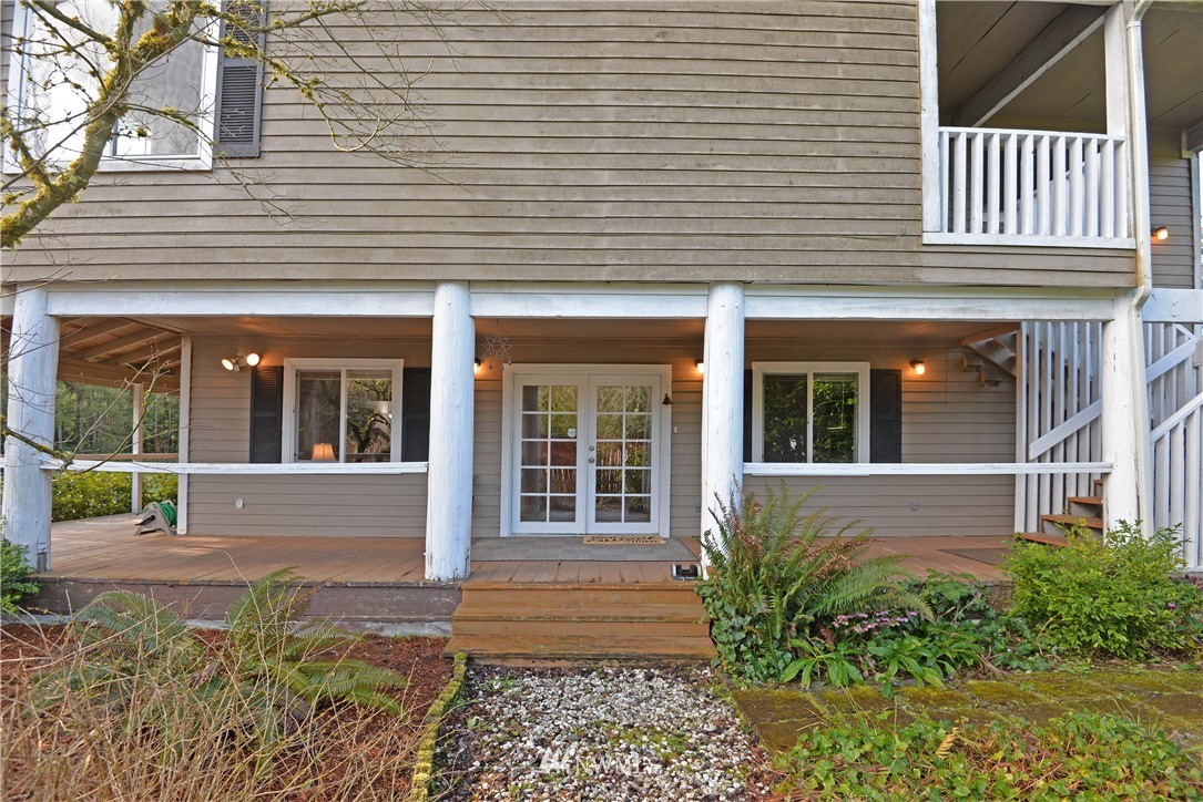 5383 Southeast Alpine Road Olalla, WA 98359 - Photo 8 of 37 Gallery Image 8