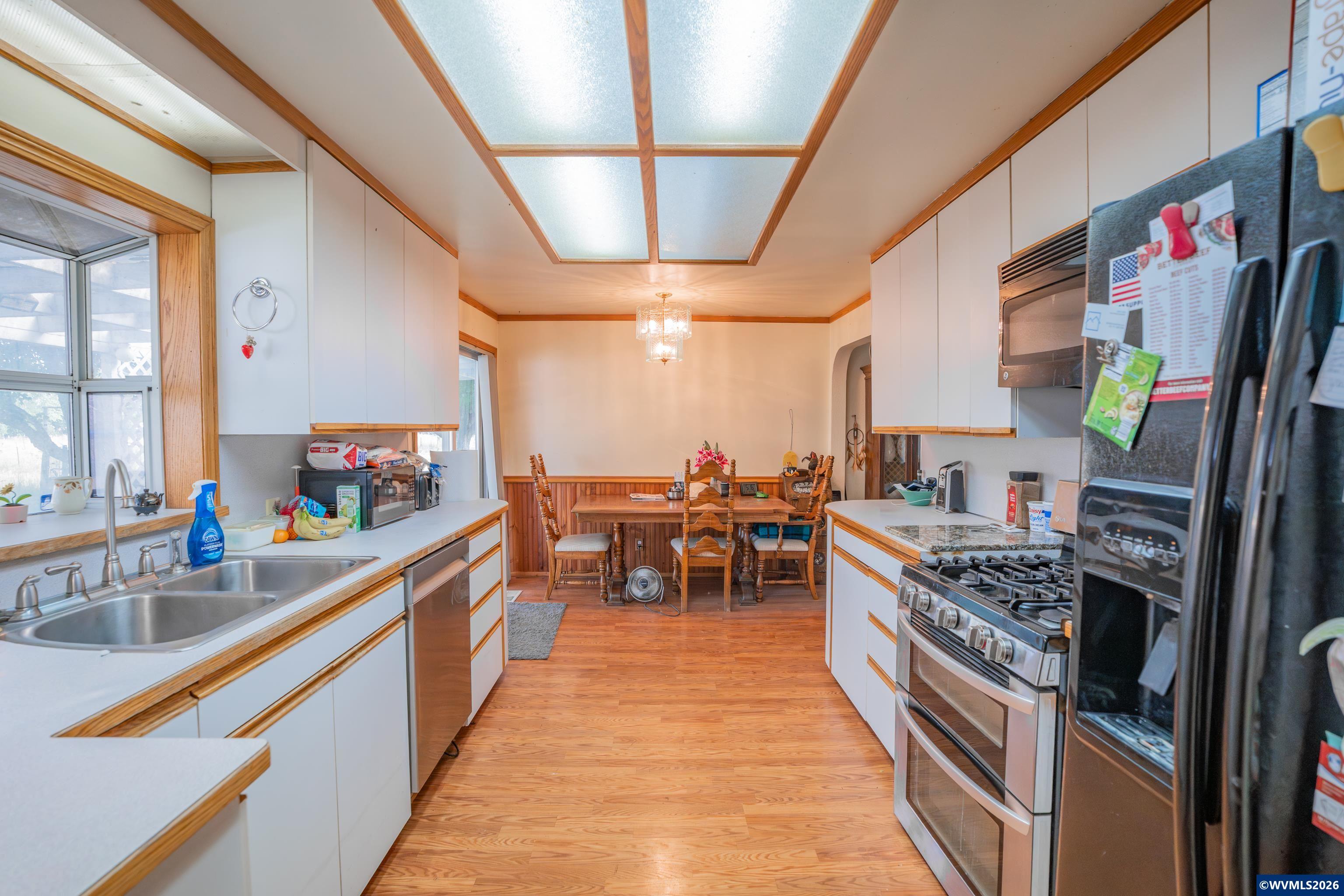 31146 Willoway Drive Southwest Albany, OR 97321 - Photo 8 of 26