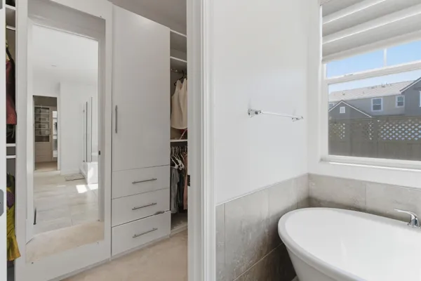 a view of a walk in closet