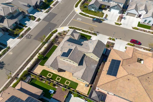 $1,150,000 | 4676 Ian Lane, Tracy, CA 95377