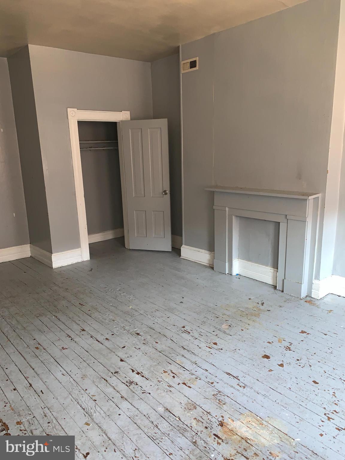 712 Dolphin Street Baltimore, MD 21217 - Photo 14 of 21