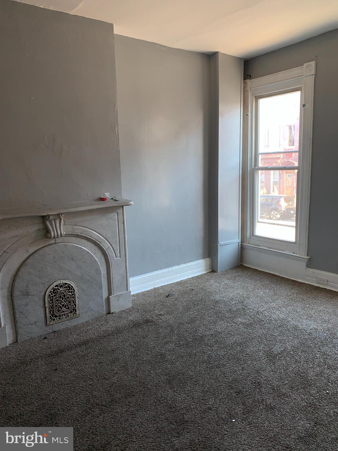 712 Dolphin Street Baltimore, MD 21217 - Photo 3 of 21