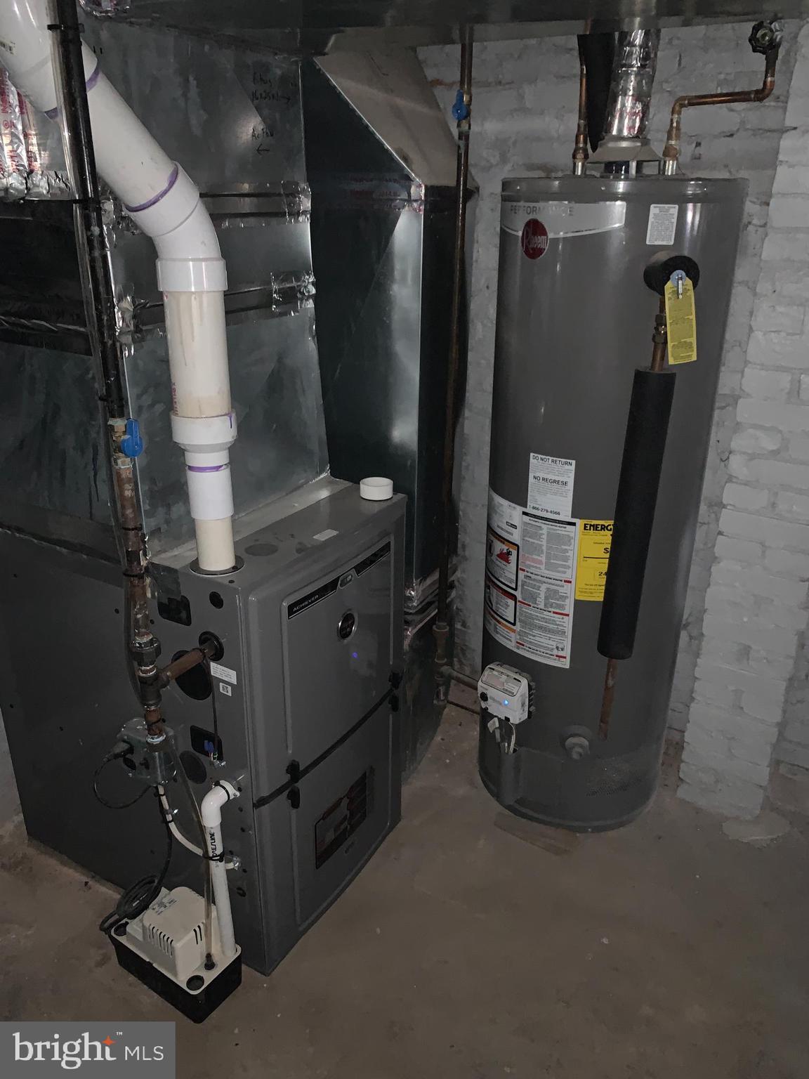 712 Dolphin Street Baltimore, MD 21217 - Photo 10 of 21