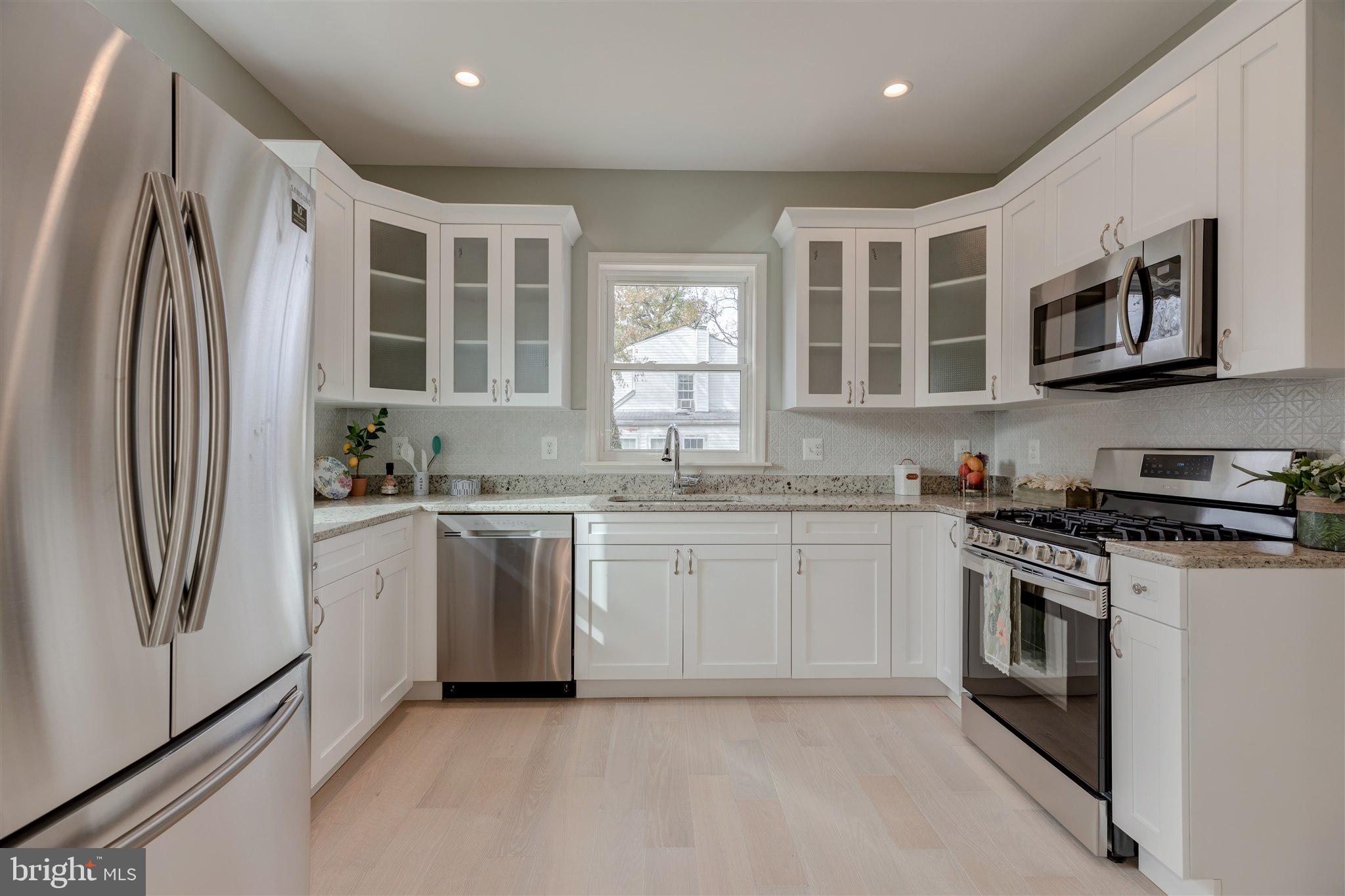 4522 Maple Road Morningside, MD 20746 - Photo 11 of 63
