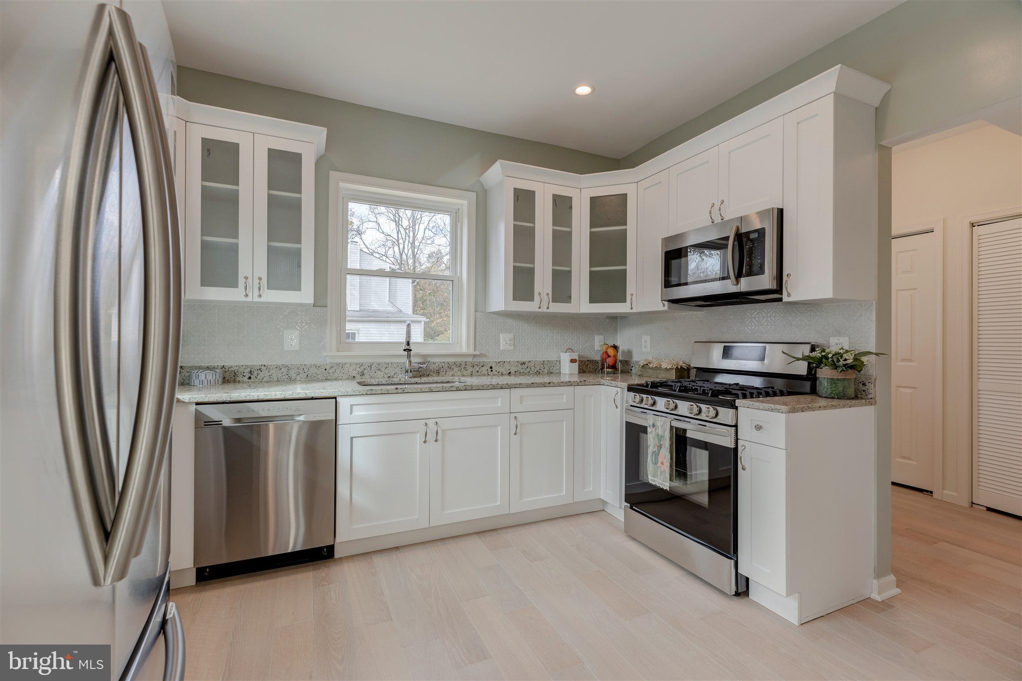 4522 Maple Road Morningside, MD 20746 - Photo 12 of 63