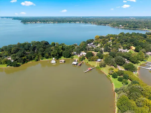 $979,000 | 5324 Shady Lane, Malakoff, TX 75148