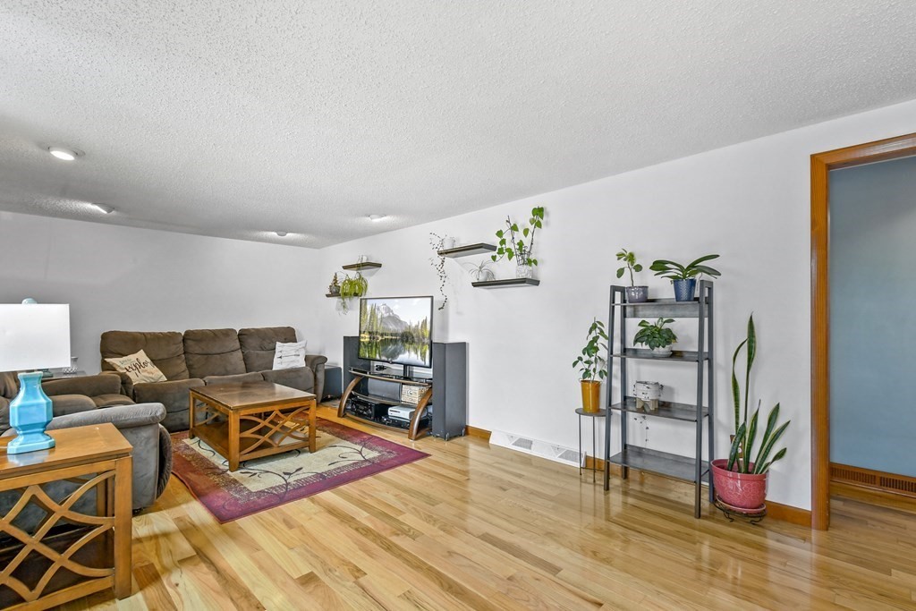 1 Depot Road Oxford, MA 01540 - Photo 3 of 29 Gallery Image 3