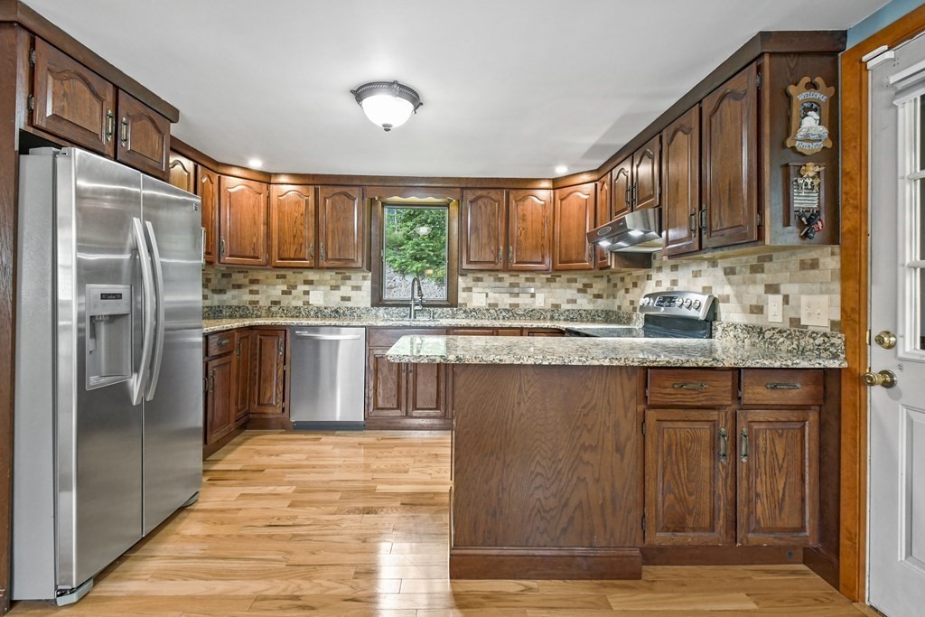 1 Depot Road Oxford, MA 01540 - Photo 6 of 29 Gallery Image 6