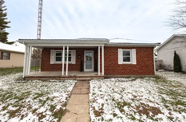 $150,000 | 844 West Frank Street, Mitchell, IN 47446