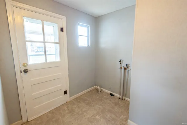 $150,000 | 844 West Frank Street, Mitchell, IN 47446