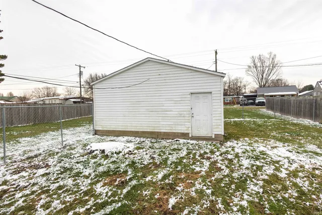 $150,000 | 844 West Frank Street, Mitchell, IN 47446