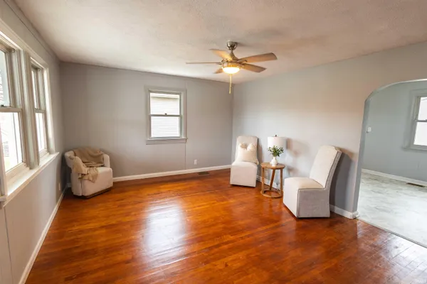 $145,000 | 844 West Frank Street, Mitchell, IN 47446