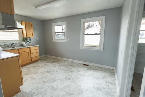 $145,000 | 844 West Frank Street, Mitchell, IN 47446