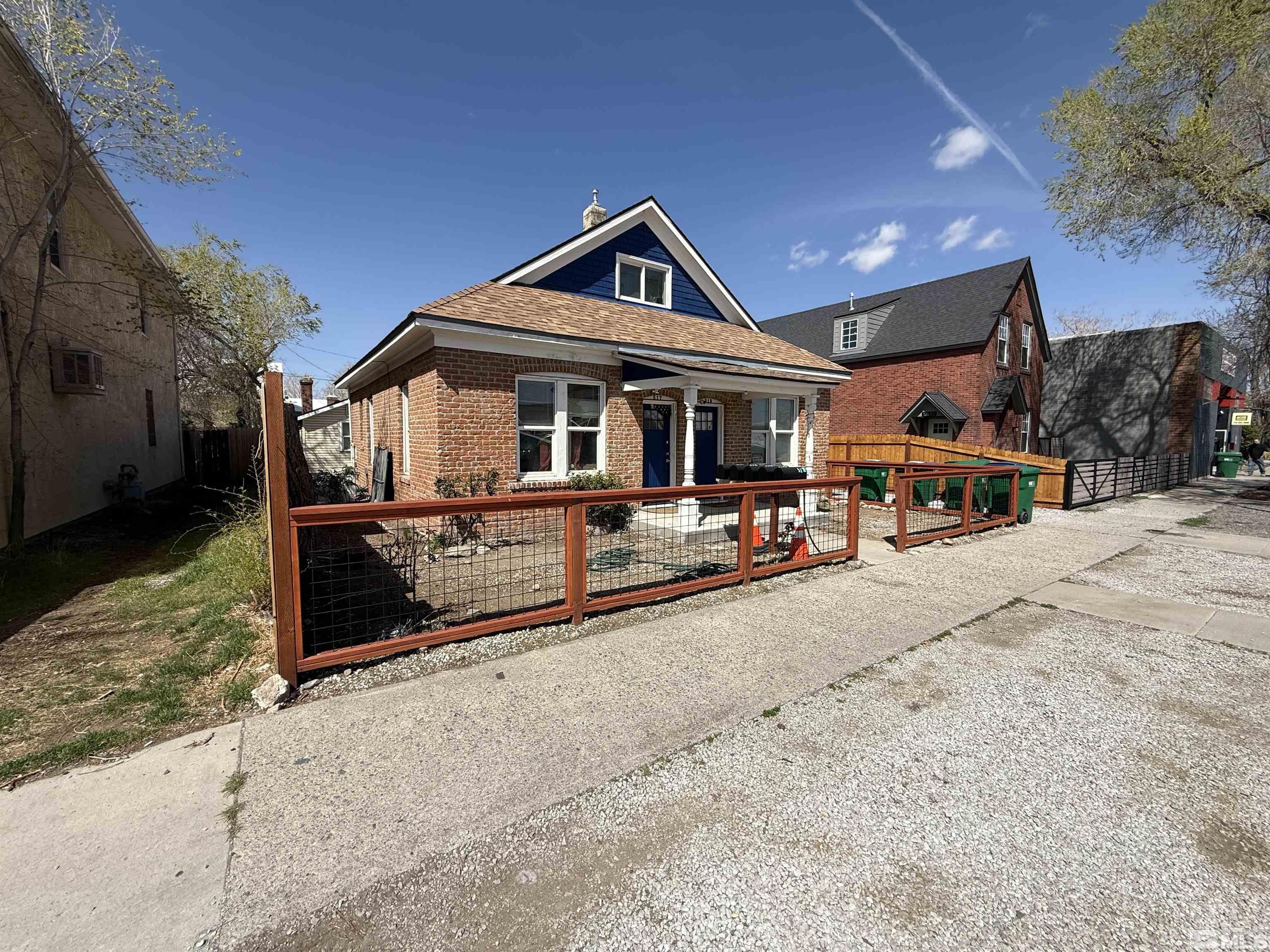 519 Elko Avenue Reno, NV 89512 - Photo 2 of 18