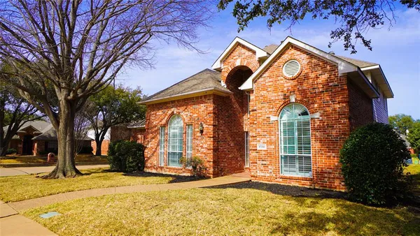 $3,395 | 17744 Knollmeadow Lane, Dallas, TX 75287