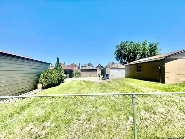 $129,000 | 188 West Schwab Avenue, Homestead, PA 15120