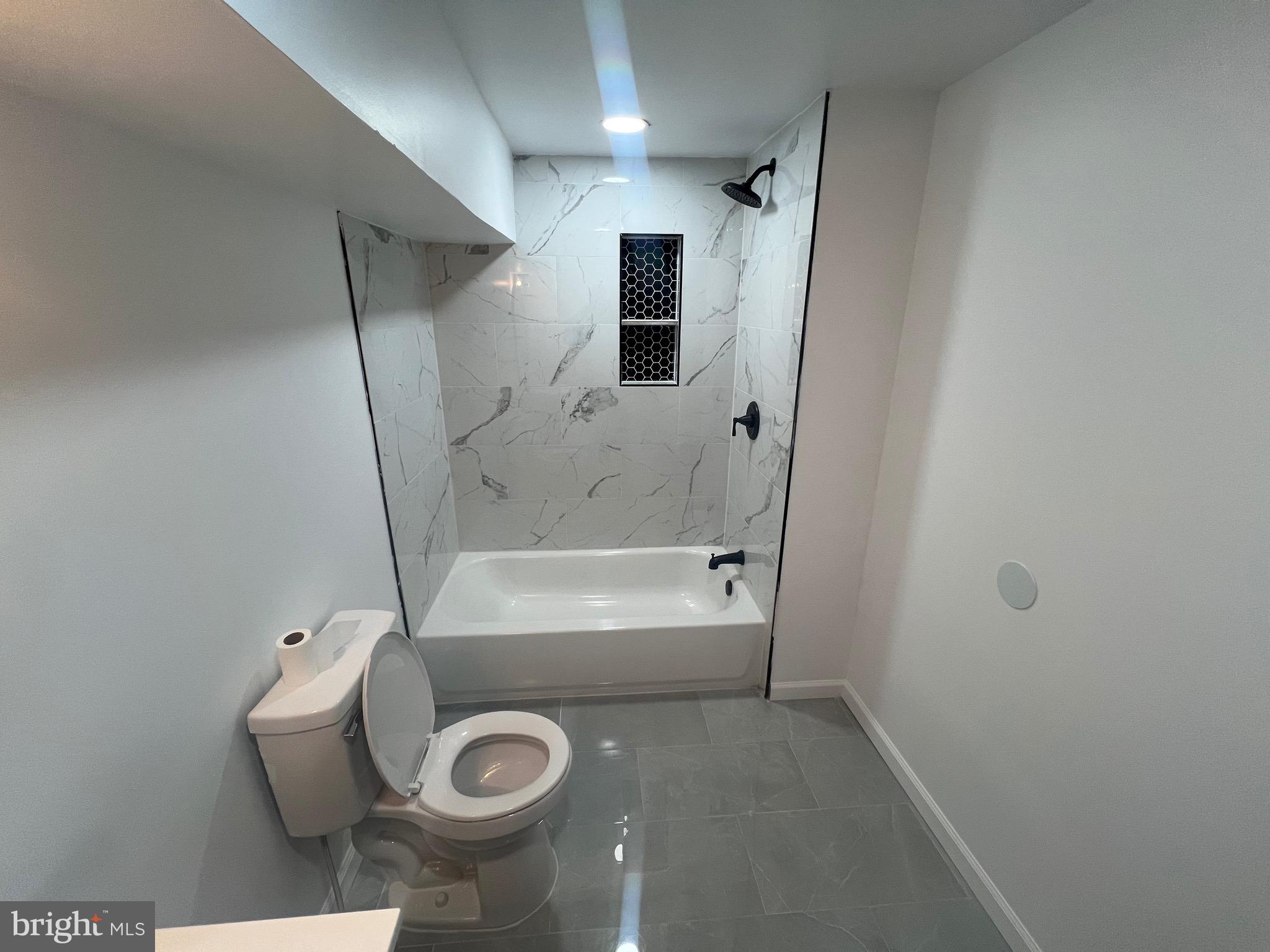 5709 Spruce Street Philadelphia, PA 19139 - Photo 9 of 9