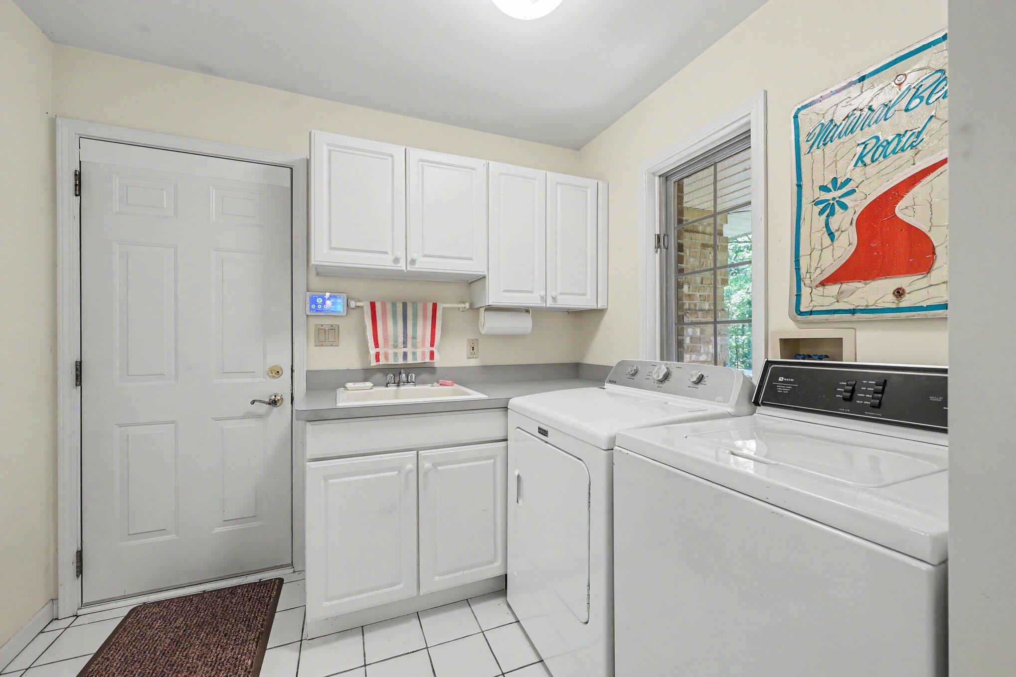 2220 Gale Road Ann Arbor, MI 48105 - Photo 41 of 77 052_49_70