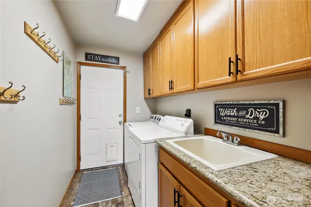 $725,000 | 1051 Yellowstone Snoqualmie Pass, Snoqualmie Pass, WA 98068