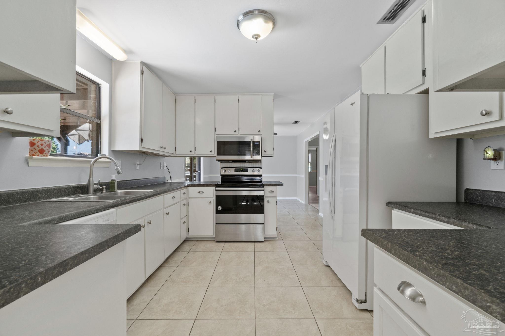 145 Deville Drive Mary Esther, FL 32569 - Photo 16 of 35