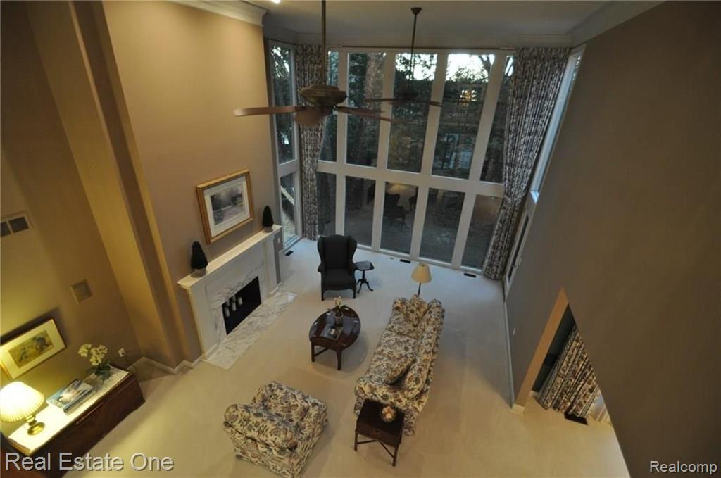 6360 Peach Tree Court Rochester Hills, MI 48306 - Photo 9 of 55