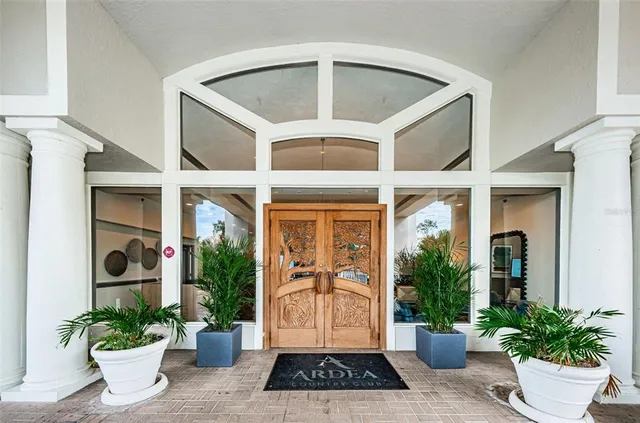 $4,950 | 1516 East Lake Woodlands Parkway, Oldsmar, FL 34677