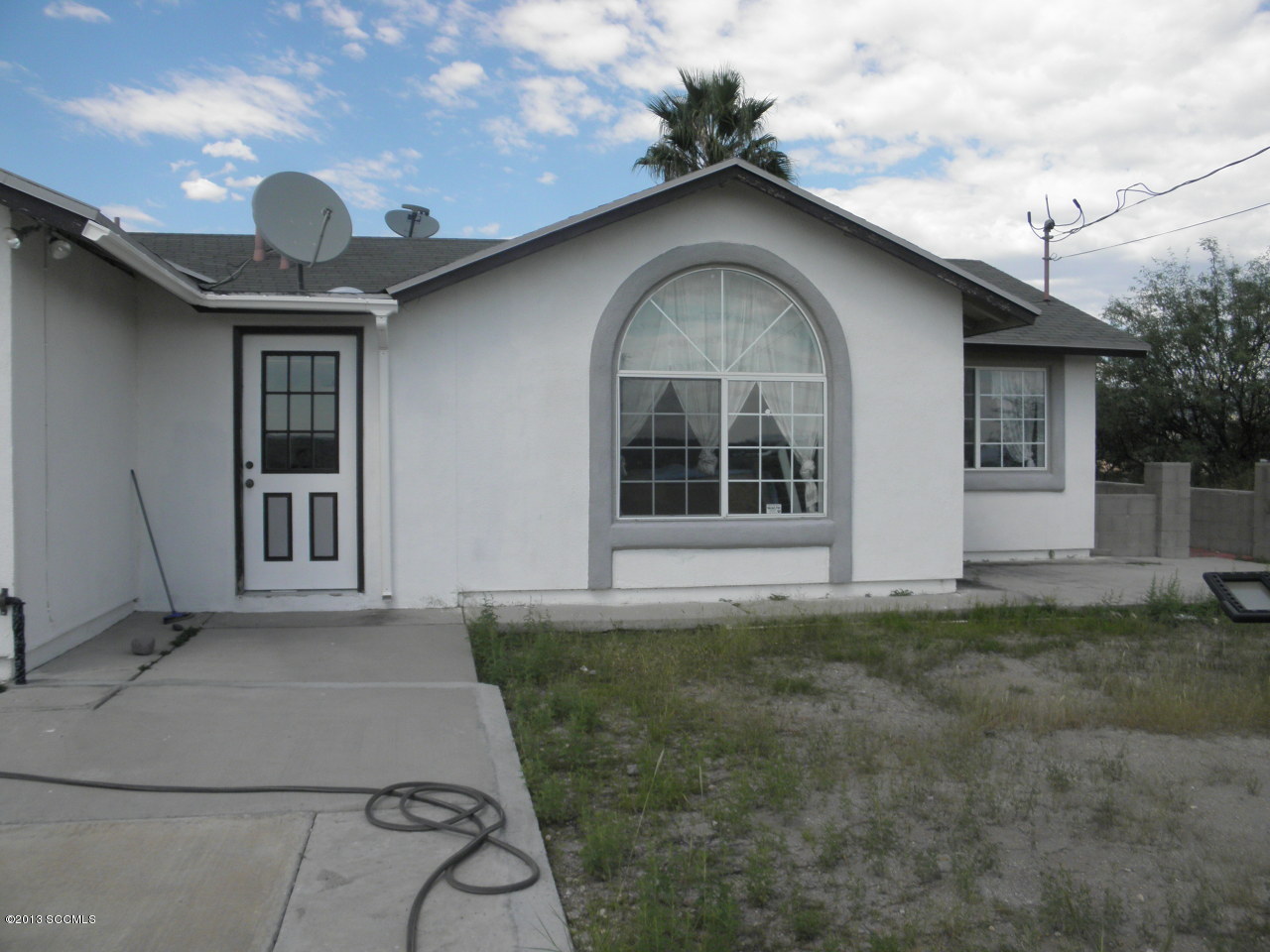 1287 Calle Tubatana Rio Rico, AZ 85648 - Photo 4 of 14