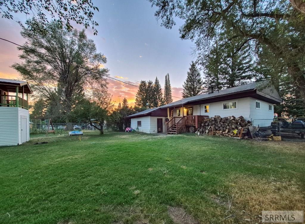 236 Spruce Street Ashton, ID 83420 - Photo 26 of 31 Gallery Image 26