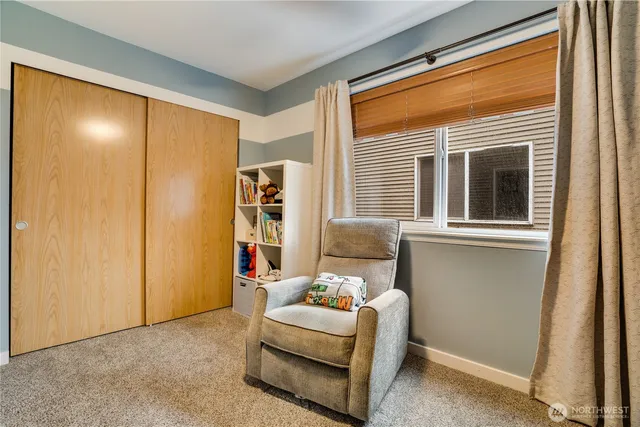 $585,000 | 10319 Midvale Avenue North, Unit A, Seattle, WA 98133