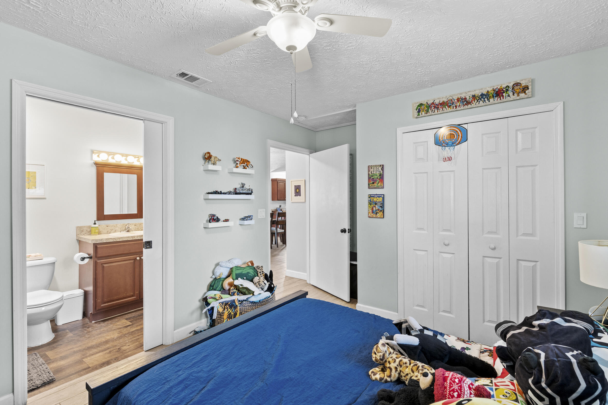 2121 Southeast Midtown Road Port St. Lucie, FL 34952 - Photo 38 of 42 a room with furniture and wooden floor