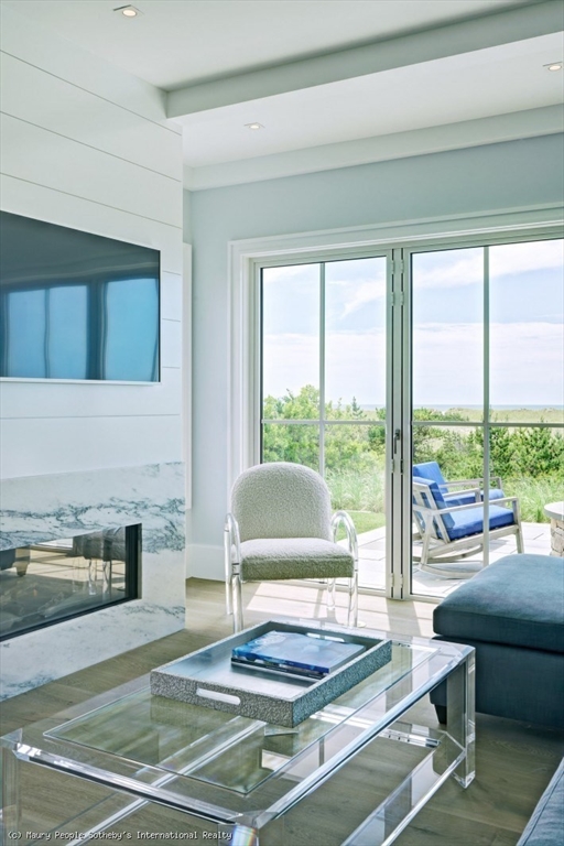 34 Western Avenue Nantucket, MA 02554 - Photo 8 of 13
