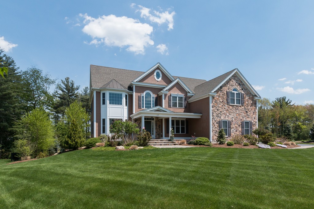 17 Connelly Hill Road Hopkinton, MA 01748 - Photo 1 of 30 Gallery Image 1