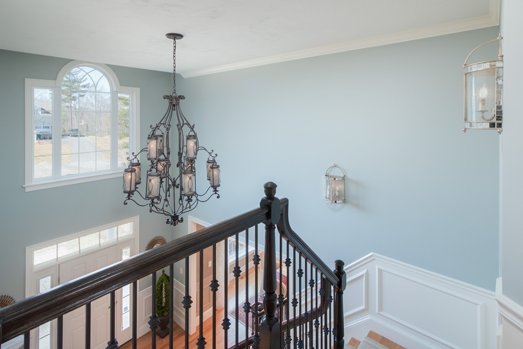 17 Connelly Hill Road Hopkinton, MA 01748 - Photo 12 of 30 Gallery Image 12