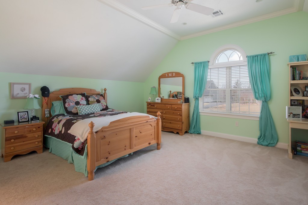 17 Connelly Hill Road Hopkinton, MA 01748 - Photo 17 of 30 Gallery Image 17
