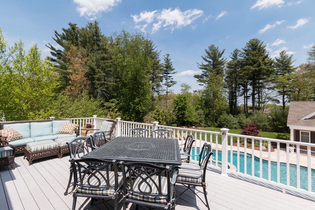 17 Connelly Hill Road Hopkinton, MA 01748 - Photo 24 of 30 Gallery Image 24