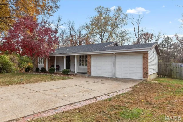 $220,000 | 29 Brixworth Court, Black Jack, MO 63033