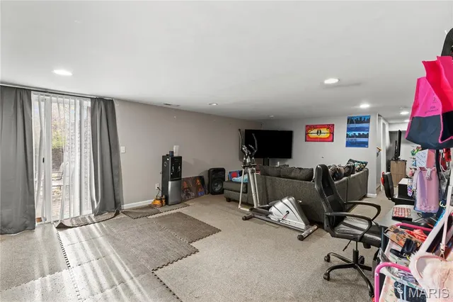 $220,000 | 29 Brixworth Court, Black Jack, MO 63033