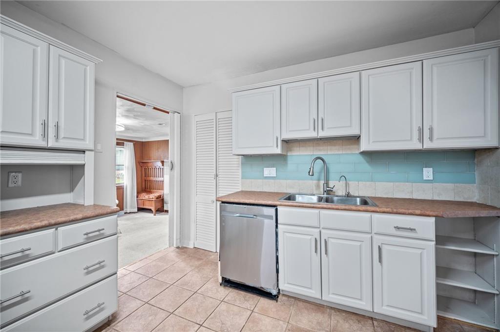 405 Routh Street Monroeville, PA 15146 - Photo 12 of 39