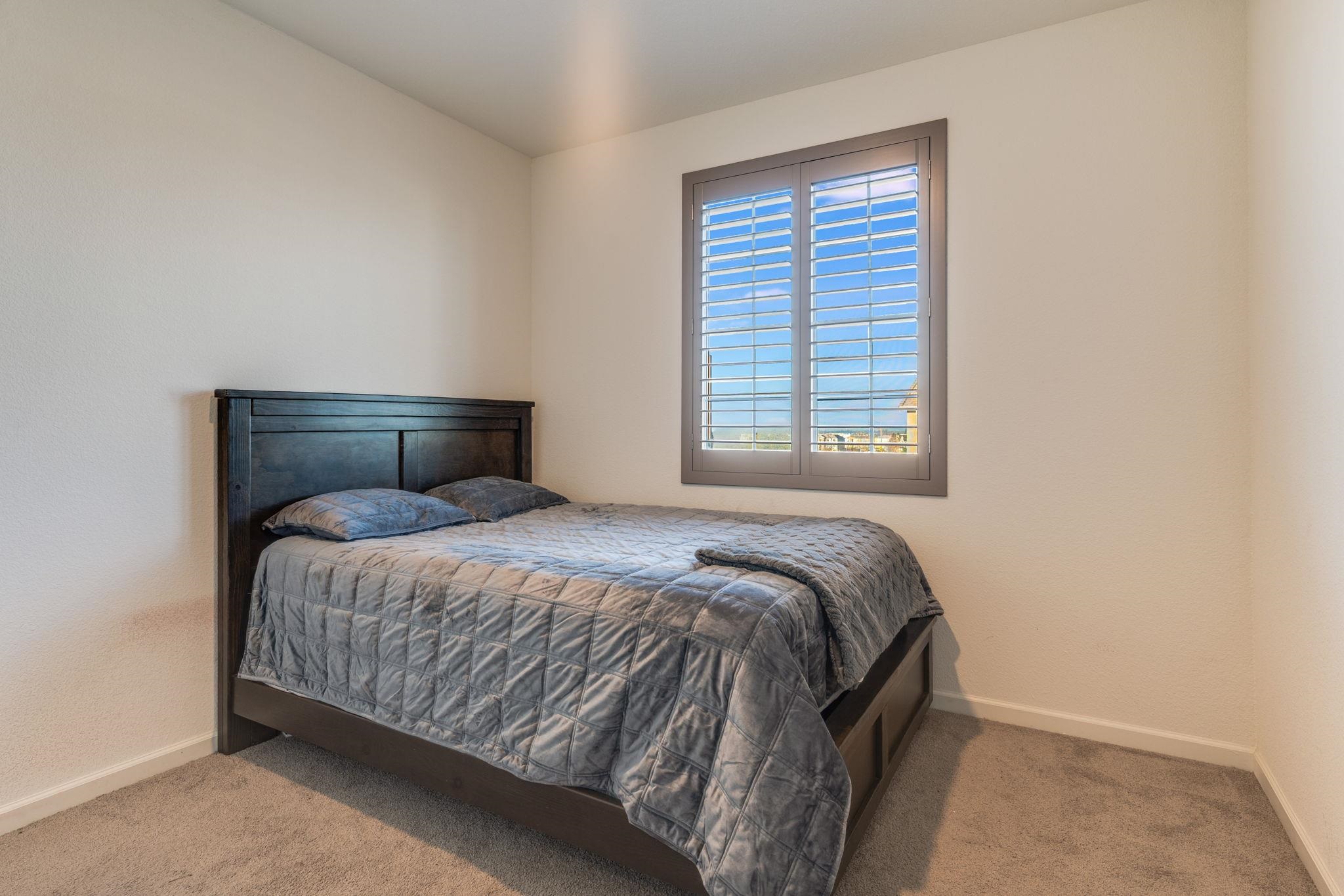 1305 Stark Bridge Road Lincoln, CA 95648 - Photo 39 of 53 a bedroom with a bed and window