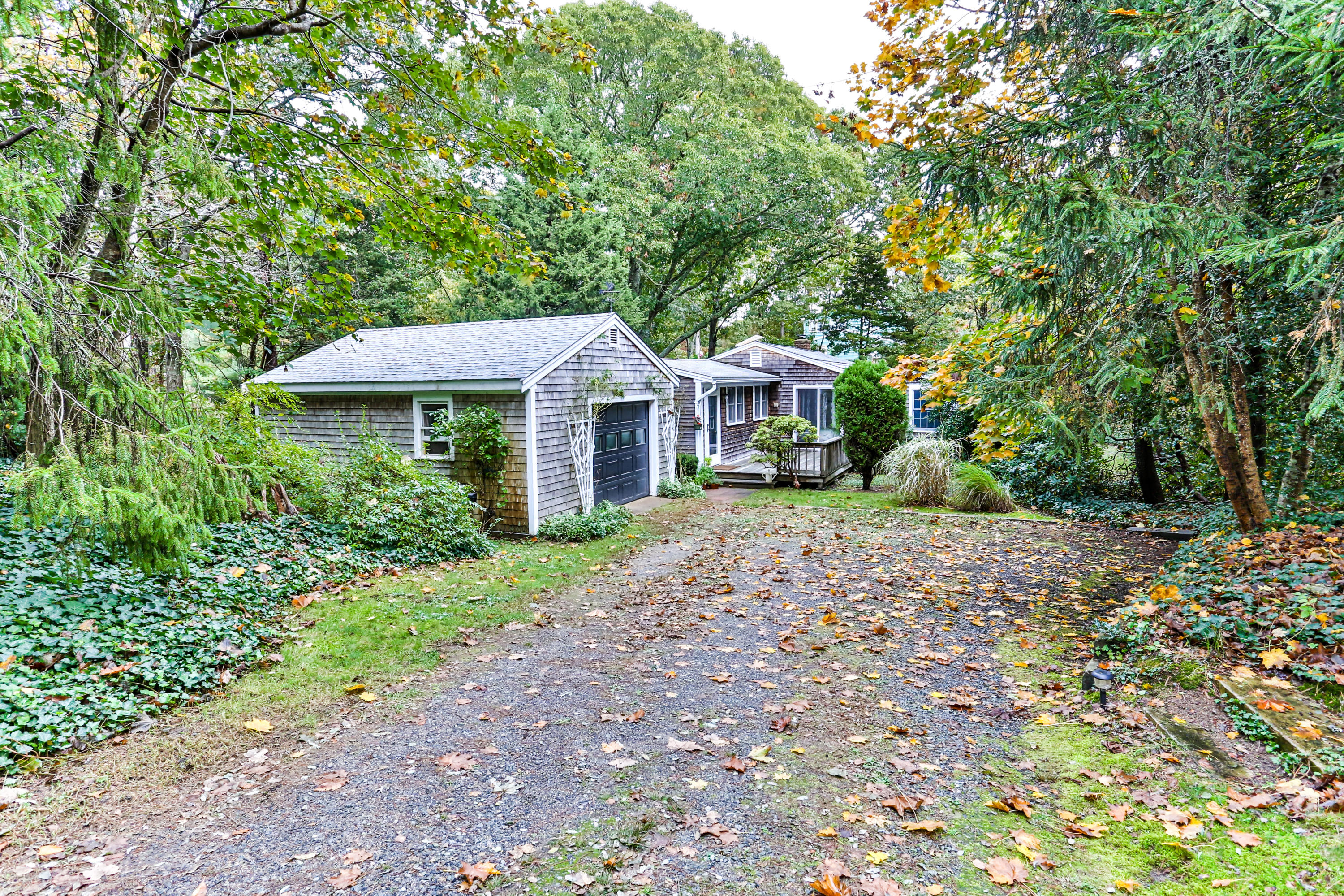 175 Meetinghouse Road Eastham, MA 02642 - Photo 1 of 34 175MeeLR-5
