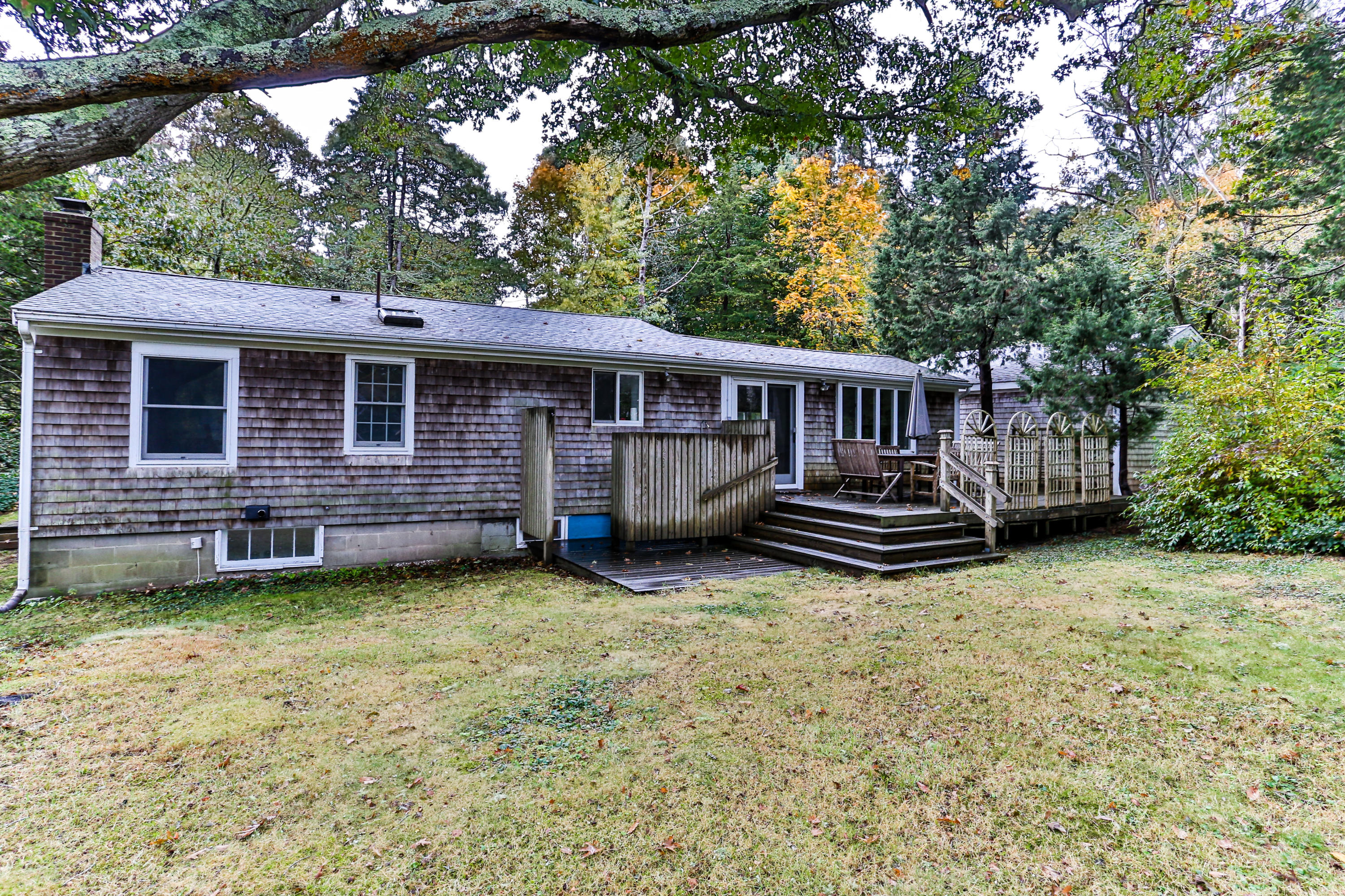 175 Meetinghouse Road Eastham, MA 02642 - Photo 2 of 34 175MeeLR-37