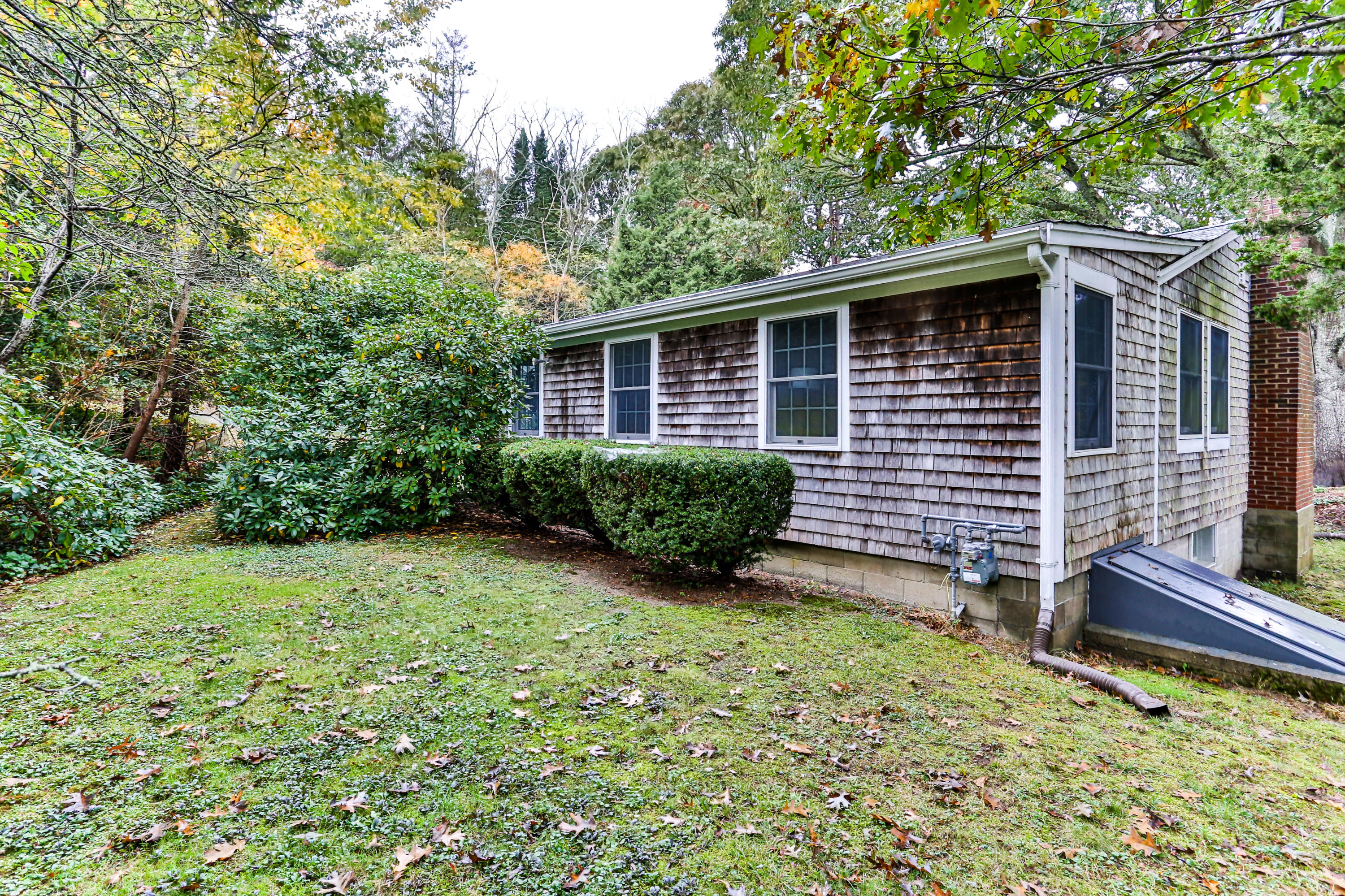 175 Meetinghouse Road Eastham, MA 02642 - Photo 33 of 34 175MeeLR-40