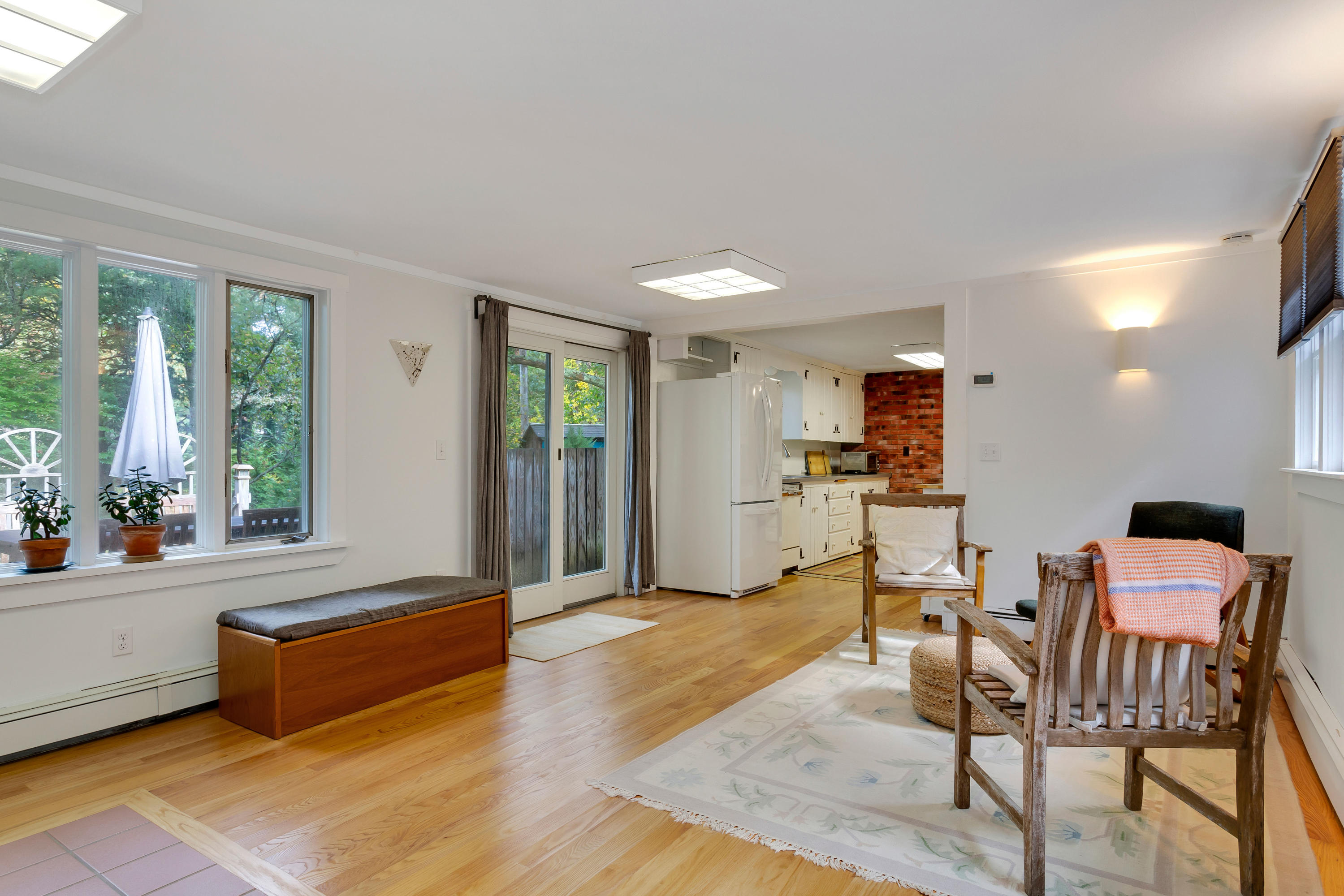 175 Meetinghouse Road Eastham, MA 02642 - Photo 6 of 34 175MeeLR-8