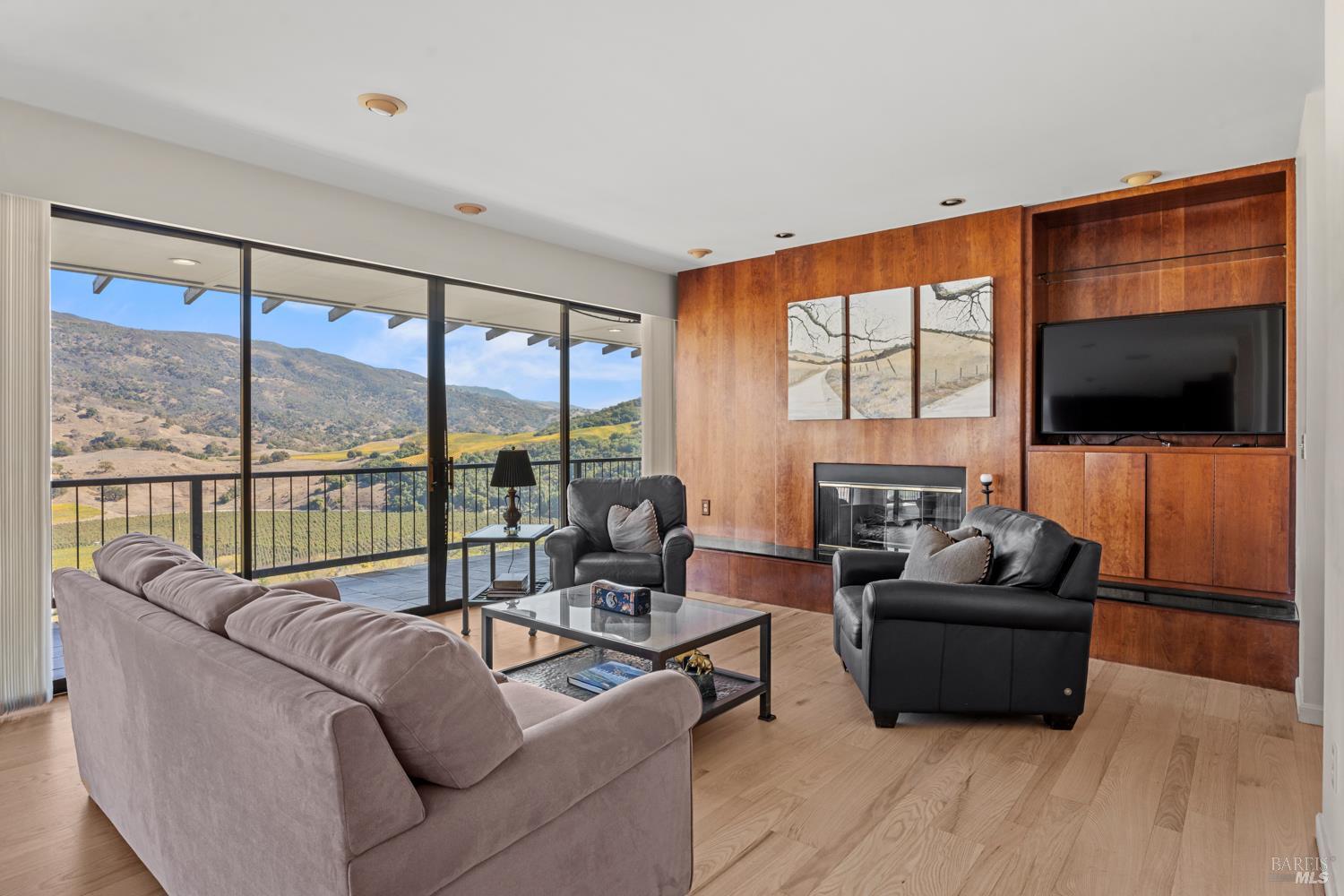 241 Henry Station Road Ukiah, CA 95482 - Photo 34 of 76