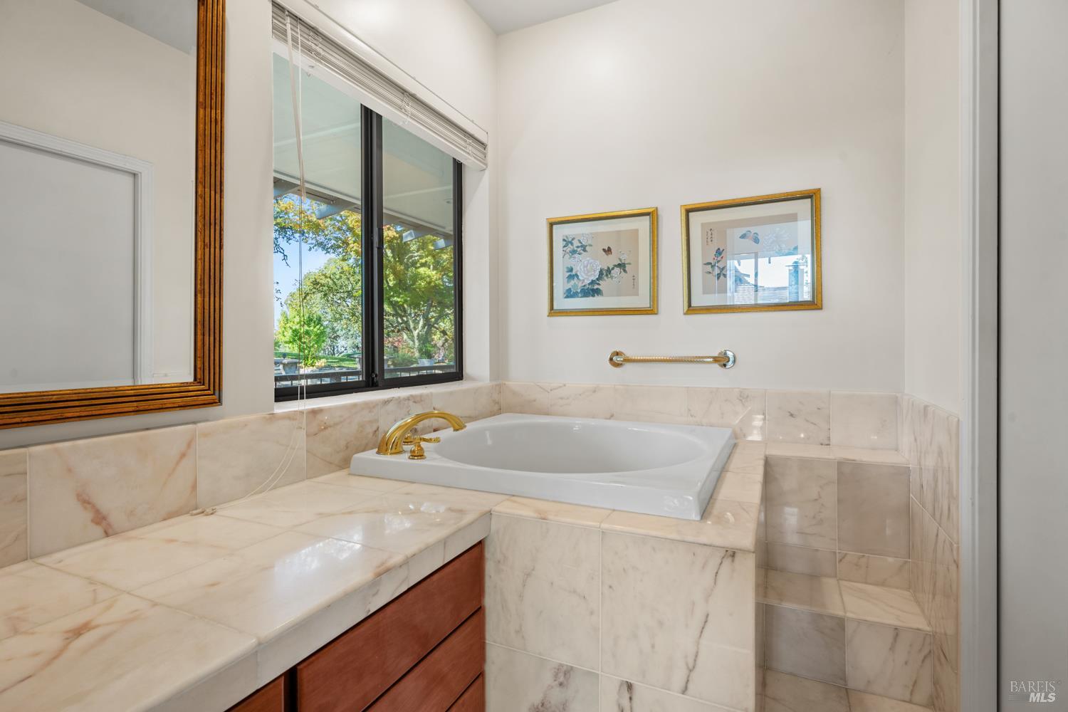 241 Henry Station Road Ukiah, CA 95482 - Photo 46 of 76 a bathroom with a sink and a bathtub